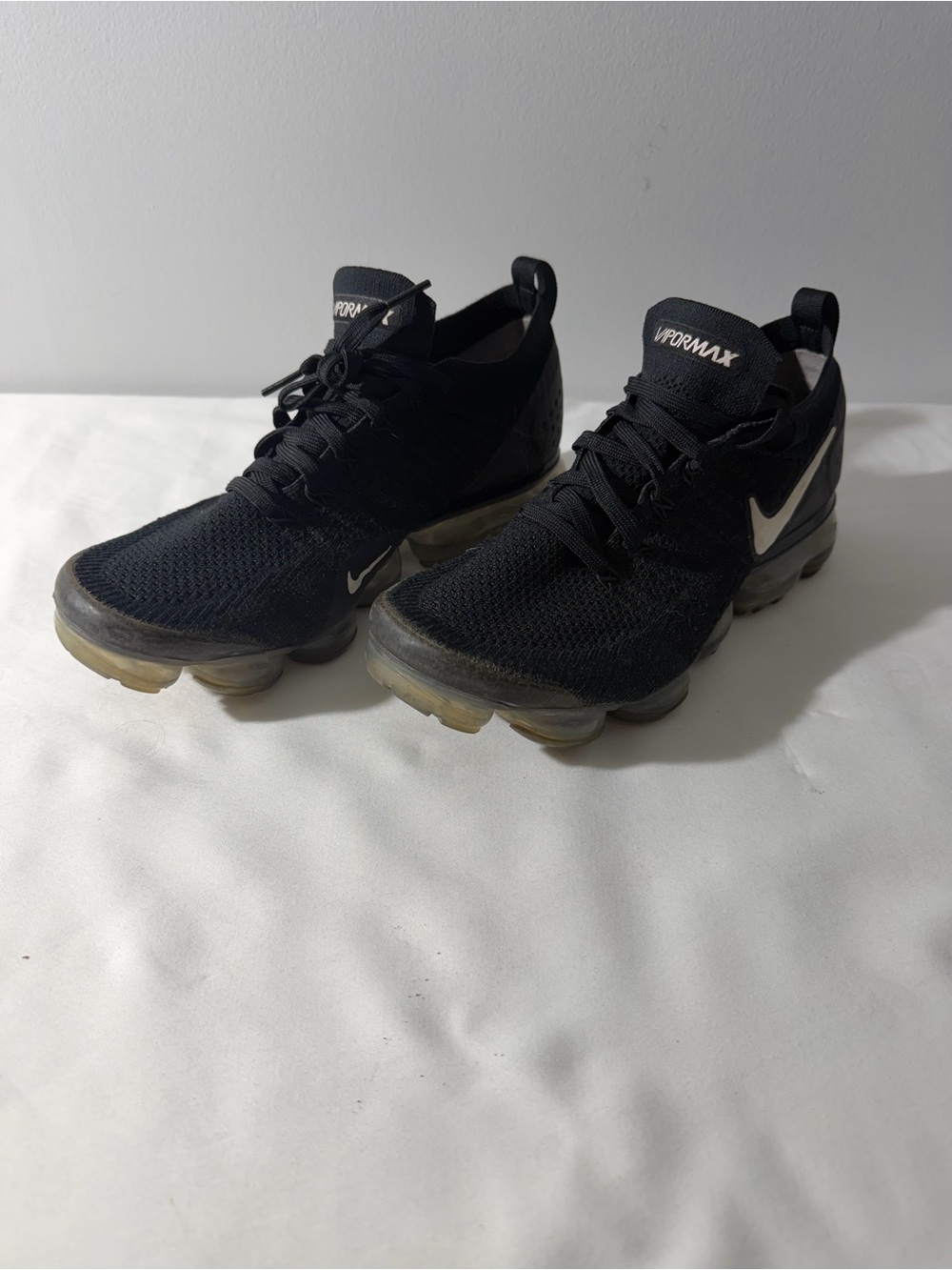 Nike Air VaporMax Flyknit 2 Men's Air Cushion Shoes Size 10  Black and White